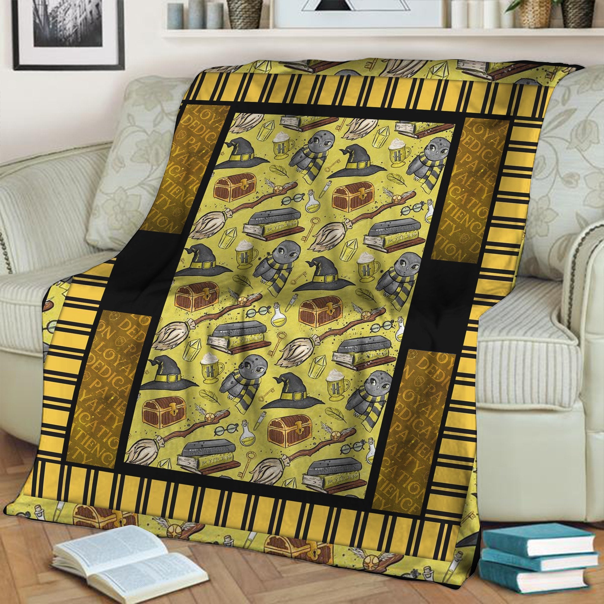 Harry Potter Hufflepuff 3D Throw Blanket 130cm x 150cm  